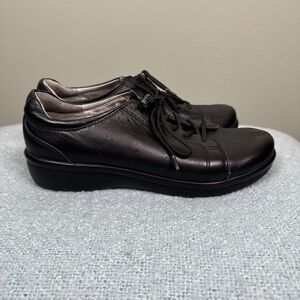 TRAQ by Alegria Cliq Womens Smart Walking Shoe‎ Black Out  EU Size 38 / US 8-8.5